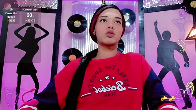 Snapshot of Madison_Mujica chatting on 02/19/26, 11:17 Madison Mujica online show from 02/19/26, 11:17