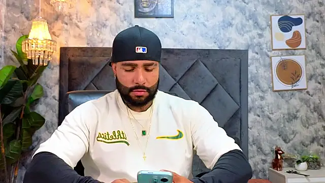 Apolo rousse1 online show from 11/21/25, 08:29