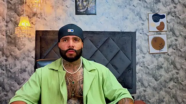 Apolo rousse1 online show from 11/22/25, 09:36