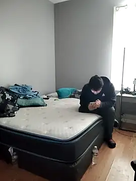 Snapshot of perversus12 chatting on 01/06/26, 07:17 perversus12 online show from 01/06/26, 07:17