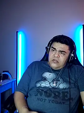 Snapshot of perversus12 chatting on 03/01/26, 07:21 perversus12 online show from 03/01/26, 07:21