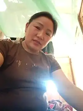 Snapshot of Mptrangp chatting on 04/03/26, 06:44 Mptrangp online show from 04/03/26, 06:44