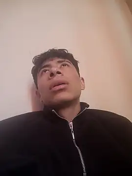 Snapshot of Rolito69 chatting on 09/21/25, 09:16 Rolito69 online show from 09/21/25, 09:16