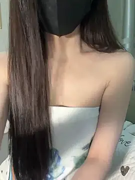 Snapshot of Dior_baby chatting on 11/04/25, 01:38 Dior baby online show from 11/04/25, 01:38