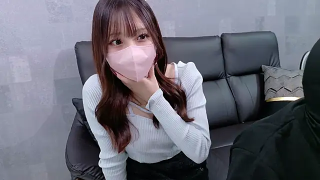 xMomosuke online show from 11/08/25, 01:33