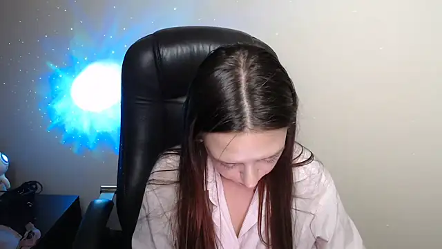 Snapshot of BonnieX_ chatting on 05/07/26, 09:14 BonnieX online show from 05/07/26, 09:14