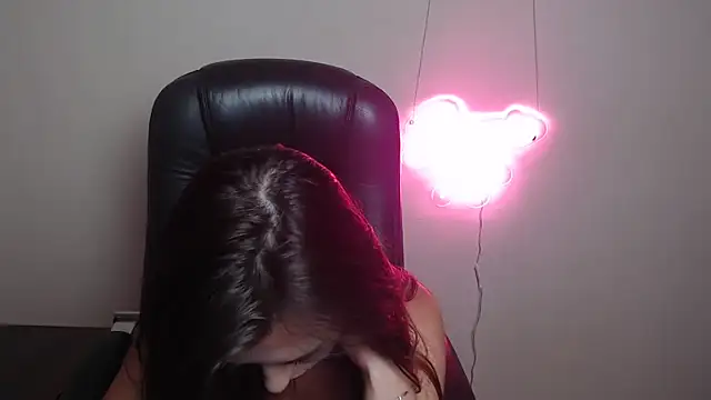 BonnieX  online show from 06/06/26, 10:42
