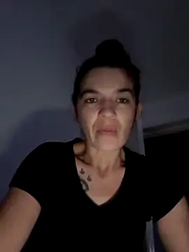 alinaalinutzq online show from 11/02/25, 07:27