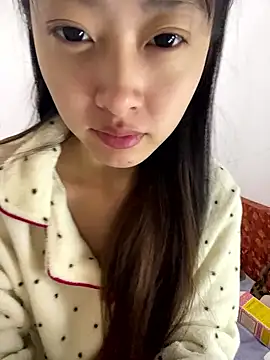 Snapshot of MengMeng0515 chatting on 01/12/26, 01:27 MengMeng0515 online show from 01/12/26, 01:27