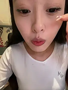 Snapshot of MengMeng0515 chatting on 03/01/26, 02:19 MengMeng0515 online show from 03/01/26, 02:19