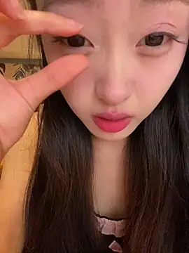 Snapshot of MengMeng0515 chatting on 03/30/26, 01:01 MengMeng0515 online show from 03/30/26, 01:01