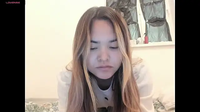 Snapshot of saika_blush chatting on 10/02/25, 05:47 saika blush online show from 10/02/25, 05:47