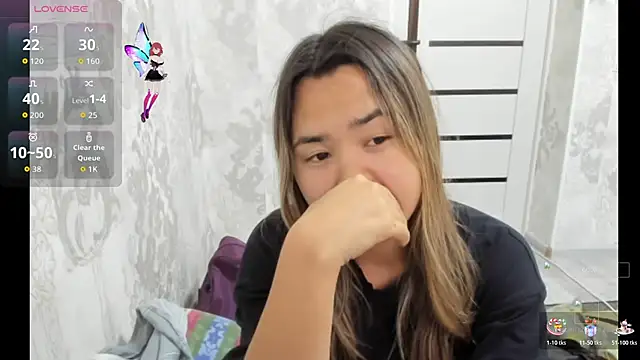 Snapshot of saika_blush chatting on 11/10/25, 10:47 saika blush online show from 11/10/25, 10:47