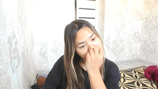 Snapshot of saika_blush chatting on 11/24/25, 07:08 saika blush online show from 11/24/25, 07:08