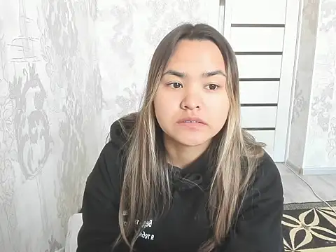 Snapshot of saika_blush chatting on 11/30/25, 07:56 saika blush online show from 11/30/25, 07:56