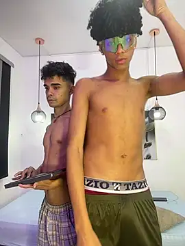 Violet Dream2 online show from 03/16/26, 07:45