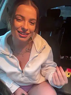 PiperPassionX online show from 10/10/25, 05:34