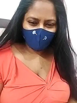 Snapshot of Shy_Peehu chatting on 04/05/26, 08:39 Shy Peehu online show from 04/05/26, 08:39