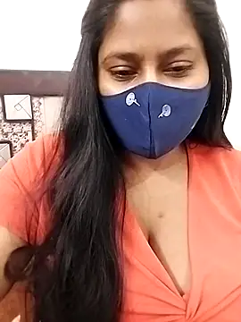 Snapshot of Shy_Peehu chatting on 04/16/26, 09:15 Shy Peehu online show from 04/16/26, 09:15