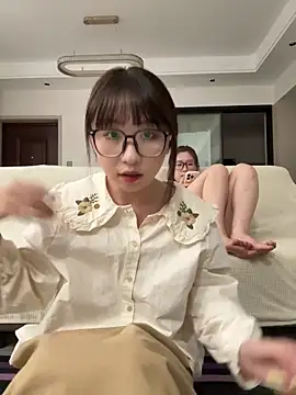 Snapshot of sun_x chatting on 05/06/26, 03:17 sun x online show from 05/06/26, 03:17