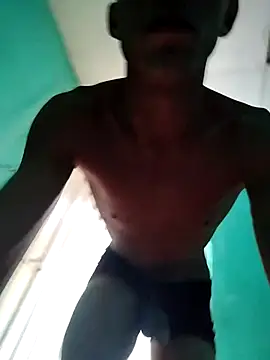 Snapshot of Brayanellatino chatting on 03/13/26, 01:40 Brayanellatino online show from 03/13/26, 01:40