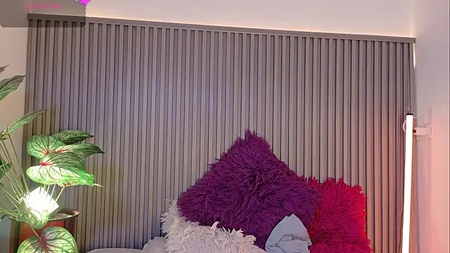 Celeste Presstigge online show from 10/21/25, 09:37