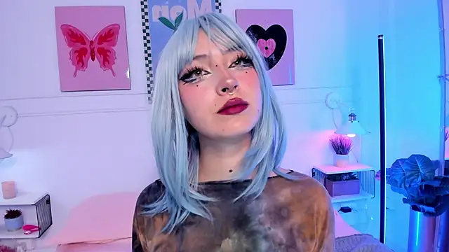 Zoe Lynch  online show from 01/18/26, 02:54