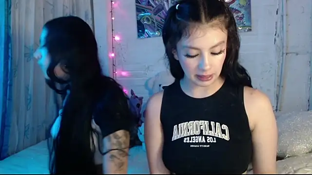 Snapshot of Pamelaa_reyess_2 chatting on 03/13/26, 02:18 Pamelaa reyess 2 online show from 03/13/26, 02:18