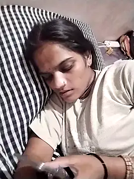 Snapshot of Sofia_kuuu chatting on 09/19/25, 11:55 Sofia kuuu online show from 09/19/25, 11:55