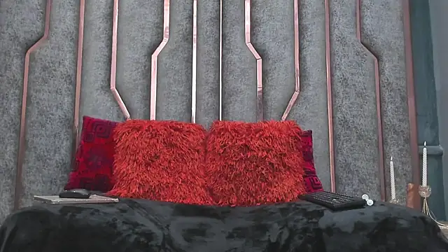 SienaFacchini online show from 11/25/25, 07:14