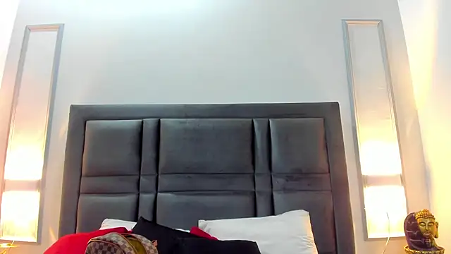 Snapshot of kathysmith19 chatting on 09/21/25, 11:12 kathysmith19 online show from 09/21/25, 11:12