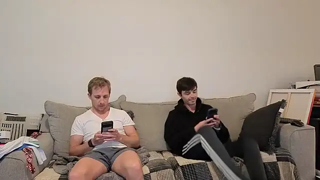 Snapshot of Drakerileyxxx chatting on 03/29/26, 08:20 Drakerileyxxx online show from 03/29/26, 08:20