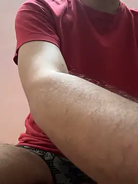 Snapshot of moonworshiper chatting on 03/10/26, 06:29 moonworshiper online show from 03/10/26, 06:29