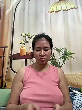 Snapshot of Boyd98 chatting on 04/02/26, 05:16 Boyd98 online show from 04/02/26, 05:16