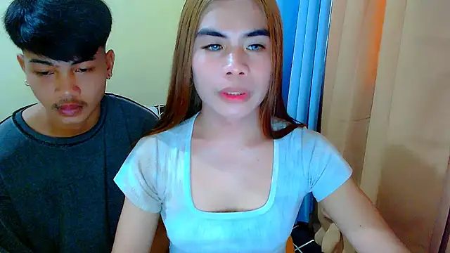 mikhaylahanderson online show from 10/19/25, 12:00