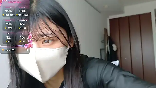 0p-saki-p0 online show from 04/28/26, 12:20