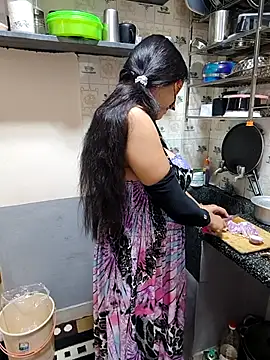 Queen Nightt online show from 09/16/25, 03:40