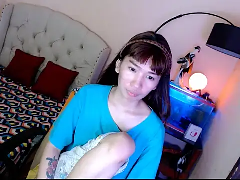 ShantalFoxxy  online show from 10/16/25, 04:41