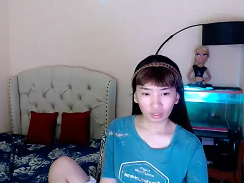 Snapshot of ShantalFoxxy_ chatting on 04/14/26, 12:55 ShantalFoxxy online show from 04/14/26, 12:55