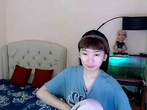 Snapshot of ShantalFoxxy_ chatting on 05/01/26, 12:15 ShantalFoxxy online show from 05/01/26, 12:15