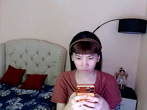 Snapshot of ShantalFoxxy_ chatting on 06/26/26, 12:20 ShantalFoxxy online show from 06/26/26, 12:20