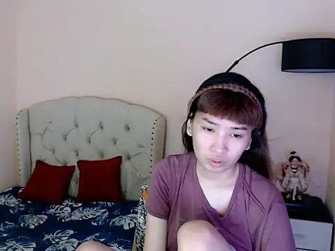 Snapshot of ShantalFoxxy_ chatting on 07/04/26, 01:01 ShantalFoxxy online show from 07/04/26, 01:01