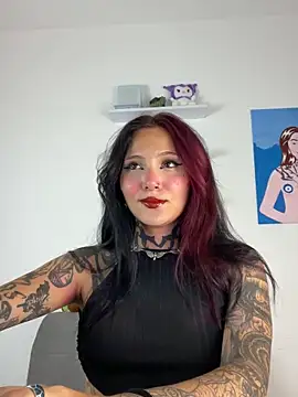 sara queen10 online show from 06/23/26, 03:26