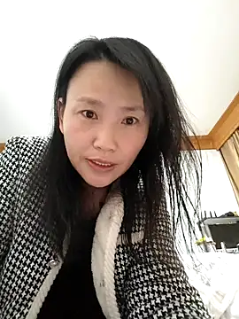 Snapshot of Haili-1 chatting on 02/21/26, 03:35 Haili-1 online show from 02/21/26, 03:35