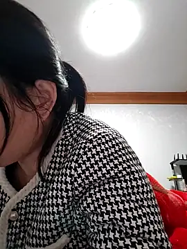 Snapshot of Haili-1 chatting on 02/23/26, 02:58 Haili-1 online show from 02/23/26, 02:58