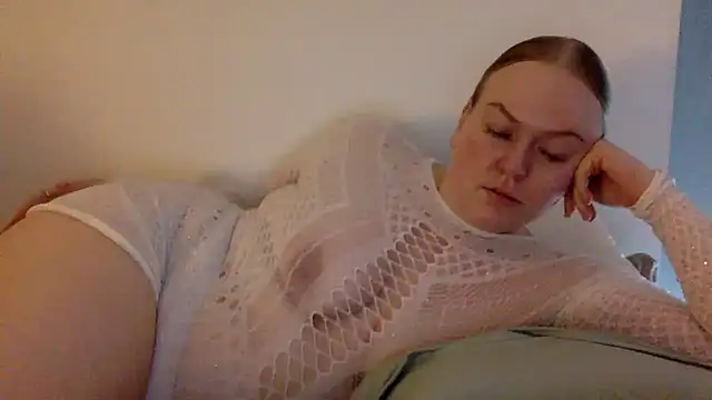 gracelovesxx online show from 11/21/25, 01:54