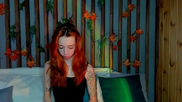 Lori Williams online show from 12/16/25, 01:10