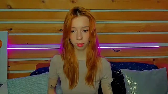 Snapshot of Lori_Williams chatting on 02/02/26, 12:53 Lori Williams online show from 02/02/26, 12:53