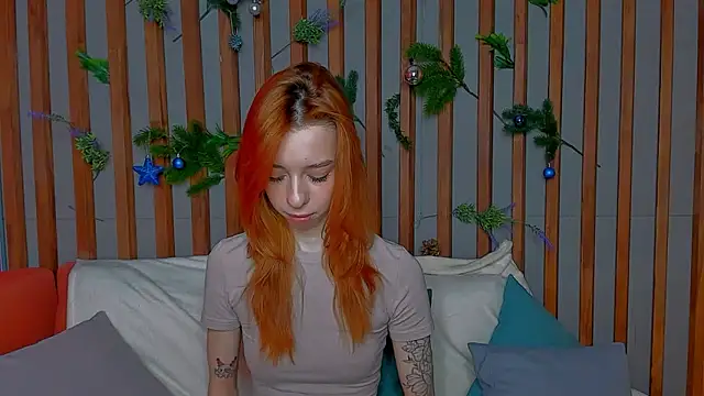 Snapshot of Lori_Williams chatting on 02/04/26, 01:00 Lori Williams online show from 02/04/26, 01:00