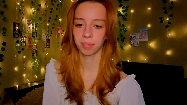 Snapshot of Lori_Williams chatting on 03/12/26, 01:56 Lori Williams online show from 03/12/26, 01:56